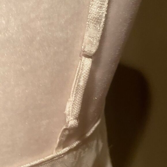 Victoria’s Secret Vintage Gold Label Lingerie Top Size Medium Sexy Lace - Picture 4 of 11